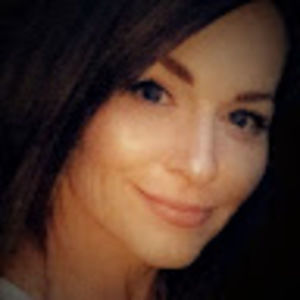 Meet your Posher, Suzanne